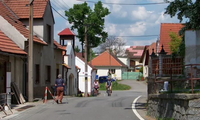 Kostel Nanebevstoupení Páně v Borotíně