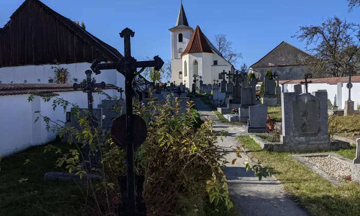 Kostel Nanebevstoupení Páně v Borotíně