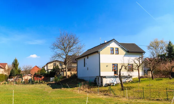 Kostel Nanebevzetí Panny Marie (Osek)
