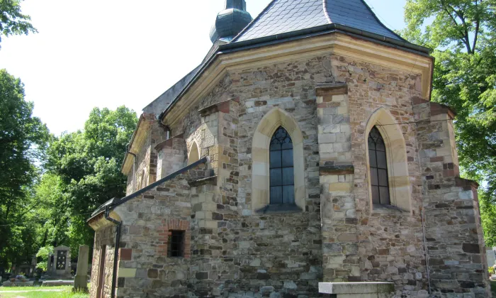 Kostel Nanebevzetí Panny Marie (Úžice)