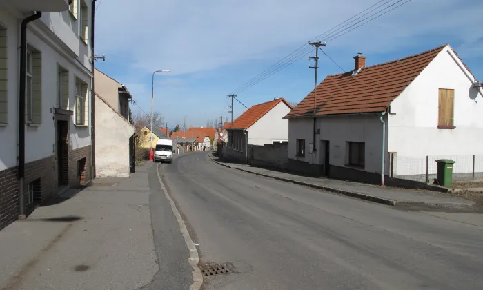 Kostel Narození Panny Marie (Červené Pečky)