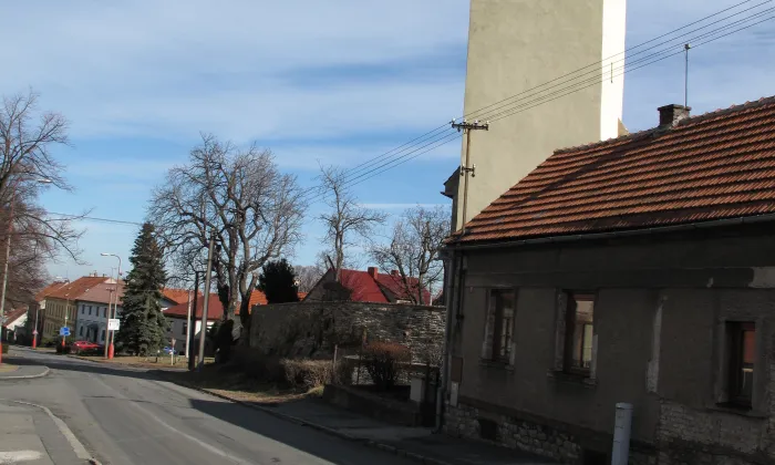 Kostel Narození Panny Marie (Červené Pečky)