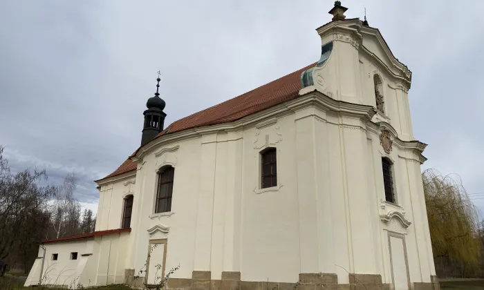 Kostel Navštívení Panny Marie v Křešicích