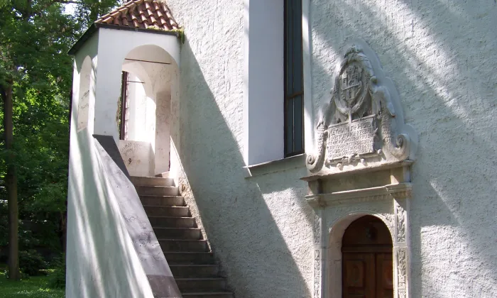 Kostel Nejsvětější Trojice (Pražské Předměstí)