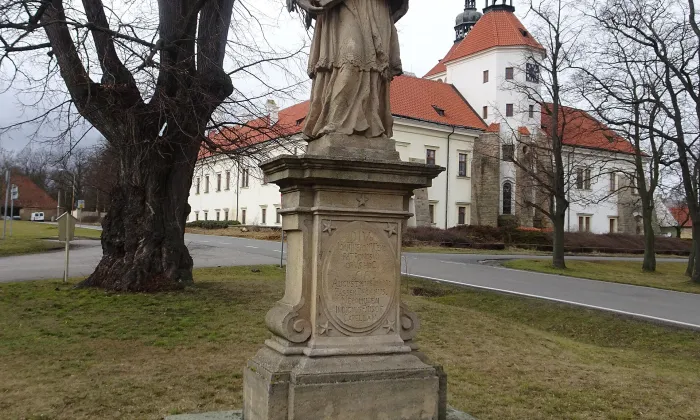 Kostel Nejsvětější Trojice (Smečno)