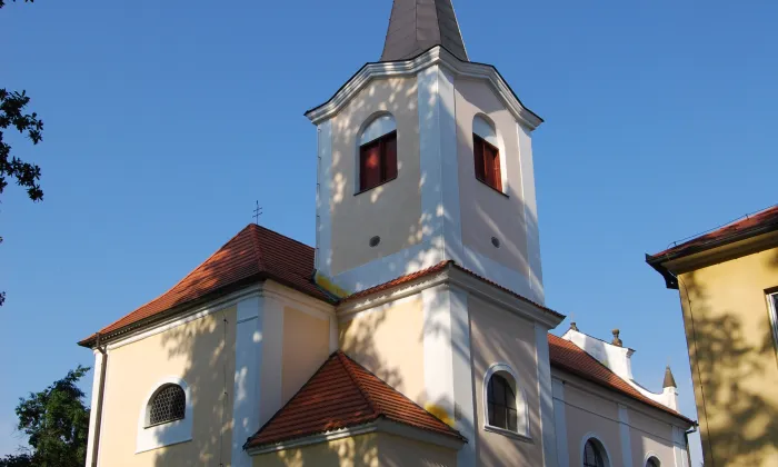 Kostel Nejsvětější Trojice (Nadějkov)