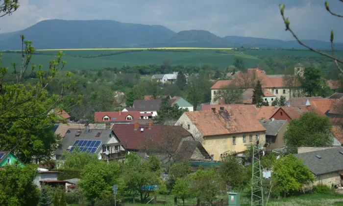 Kostel Nejsvětější Trojice v Zahořanech