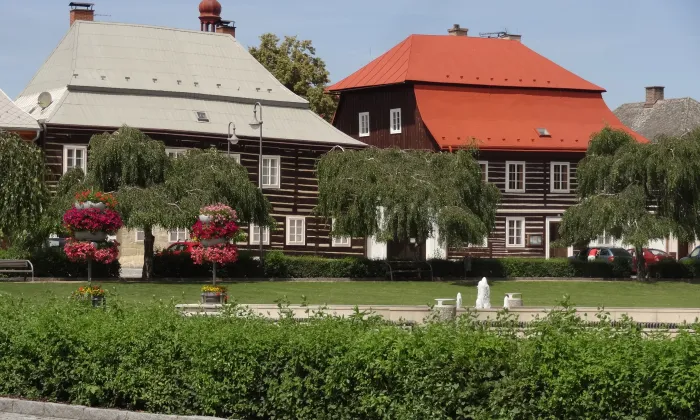 Kostel Povýšení svatého Kříže (Bělá pod Bezdězem)