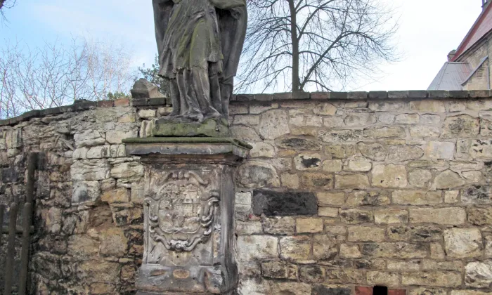 Kostel Povýšení svatého Kříže (Radonice nad Ohří)