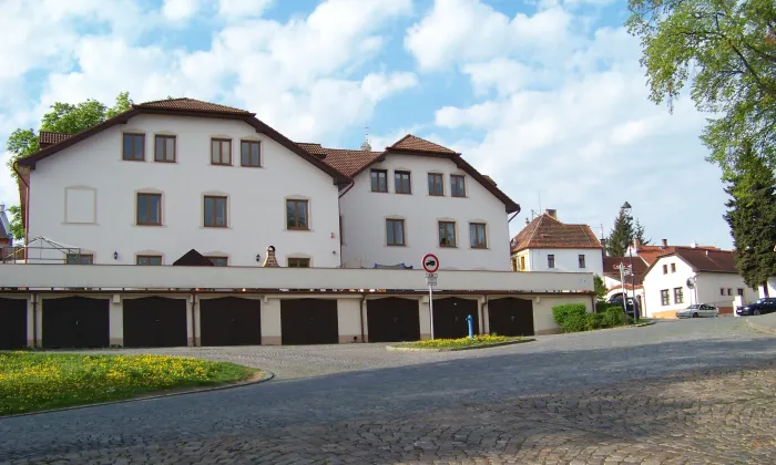 Kostel Stětí svatého Jana Křtitele v Hostivaři