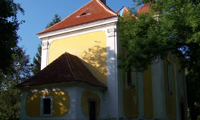 Kostel Všech svatých (Bratronice)