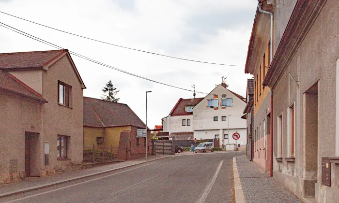 Kostel svaté Kateřiny (Dolní Bousov)