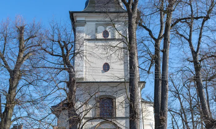 Kostel svatého Filipa a Jakuba (Lukavice)