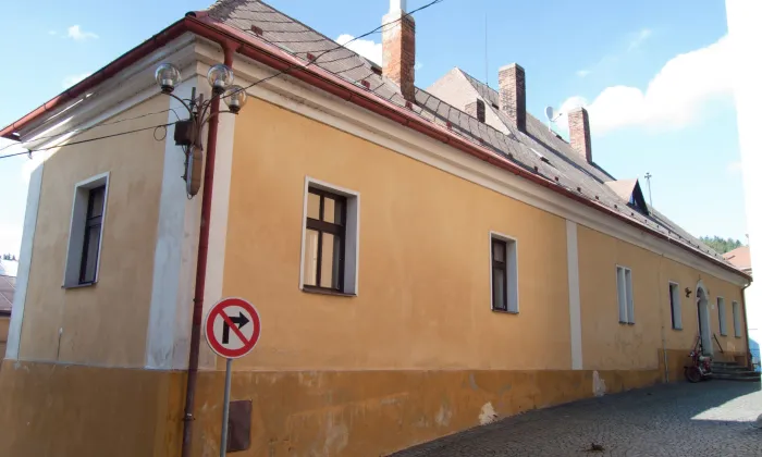 Kostel svatého Jakuba Většího (Úpice)