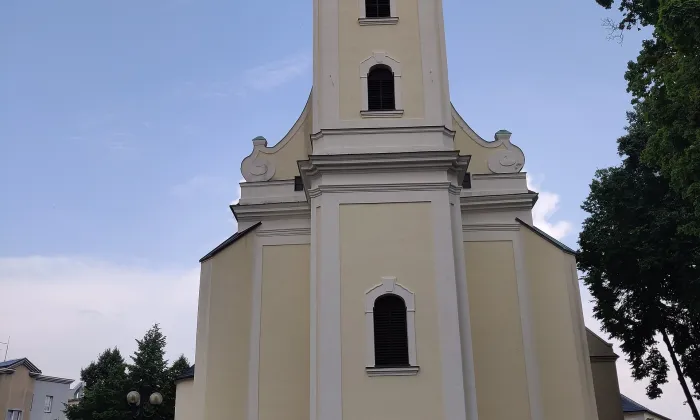 Kostel svatého Jana Křtitele (Hlučín)
