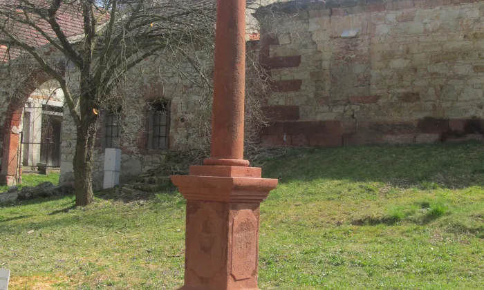Kostel svatého Kříže a Všech svatých