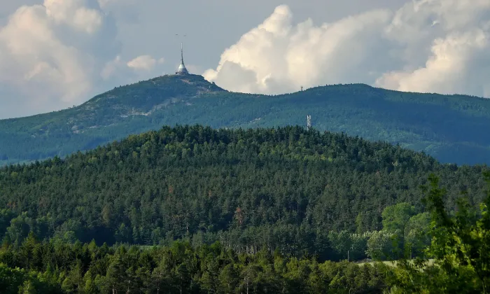 Kostel svatého Linharta (Hlavice)
