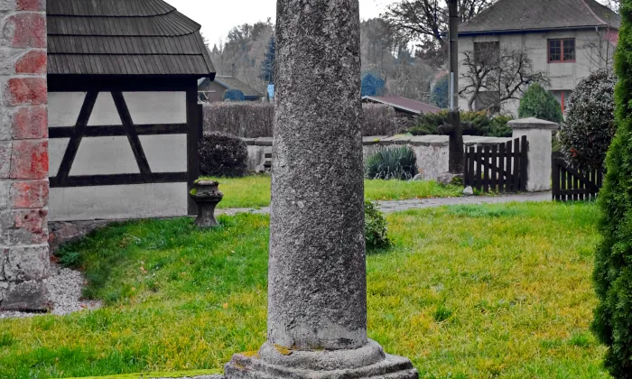Kostel svatého Michaela (Nová Role)