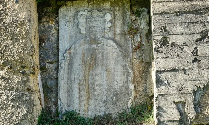 Kostel svatého Michaela archanděla (Oloví)