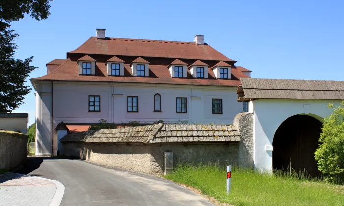 Kostel svatého Mikuláše (Sebranice)