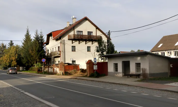 Kostel svatého Mikuláše (Luby)