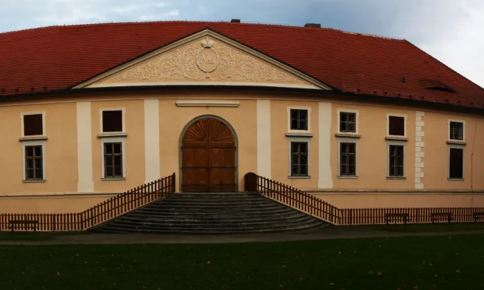 Kostel svatého Mikuláše (Štěkeň)