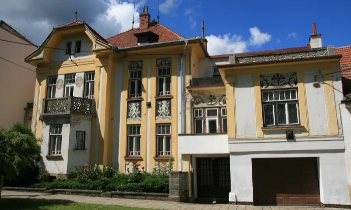 Kostel svatého Petra a Pavla (Lysice)