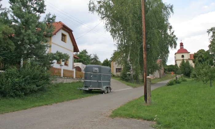 Kostel svatého Stanislava (Sendražice)