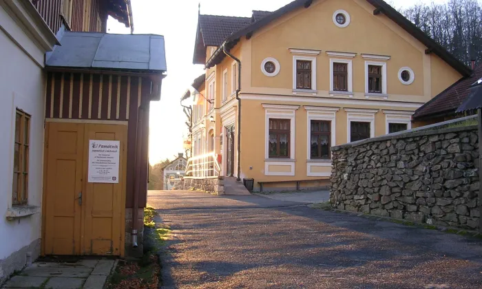 Kostel svatého Václava (Paseky nad Jizerou)