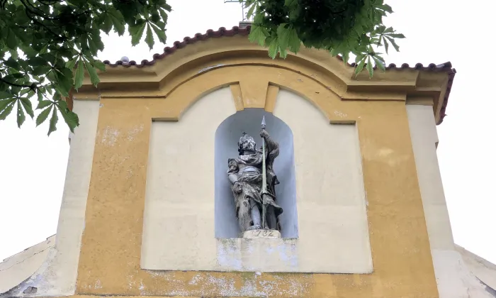 Kostel svatého Václava (Horní Mokropsy)