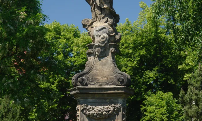 Kostel svatého Štěpána (Mostecké Předměstí)