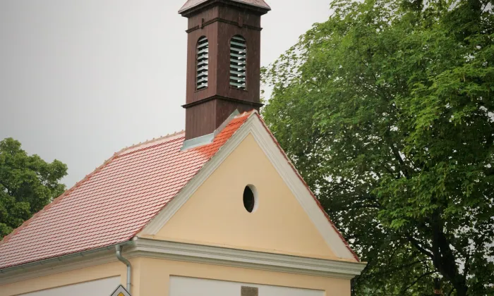 Pohřební kaple Žarošských