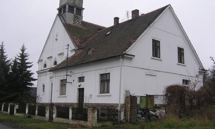 Sbor a fara Církve československé husitské
