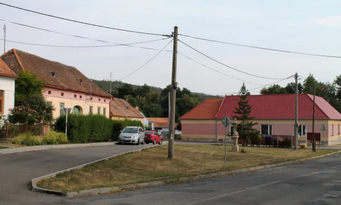 kaple Nanebevzetí Panny Marie (Vevčice)