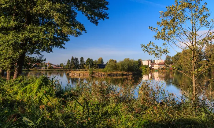 kaple Nejsvětější Trojice u cesty k zámku Lemberk