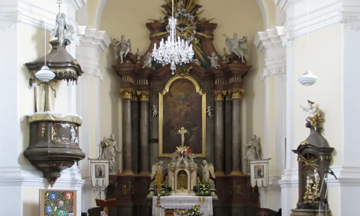 kostel Nanebevzetí Panny Marie (Vlkoš)