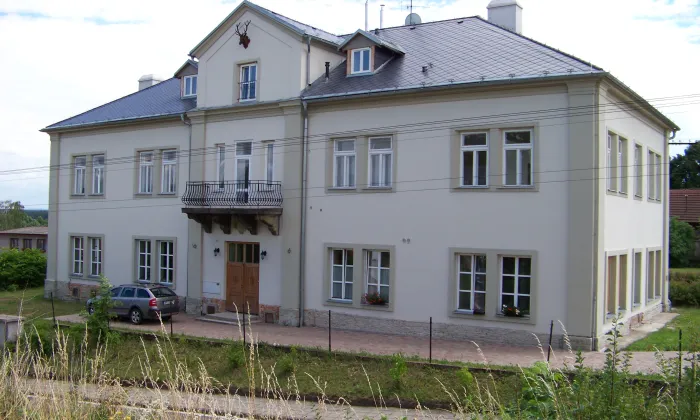 kostel Nejsvětější Trojice (Horní Jelení)