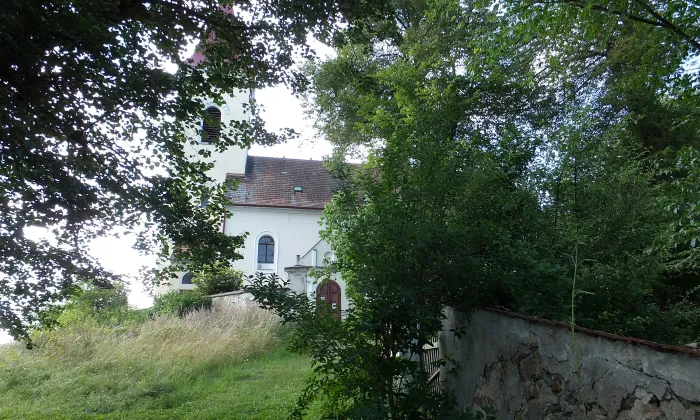 kostel Všech svatých (Lutová)