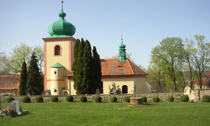 kostel Všech svatých (Knovíz)