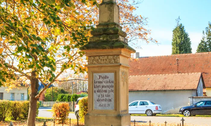 kostel Zvěstování Panny Marie (Ostřetín)