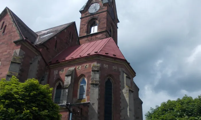 kostel sv. Jana Nepomuckého (Zálesní Lhota)