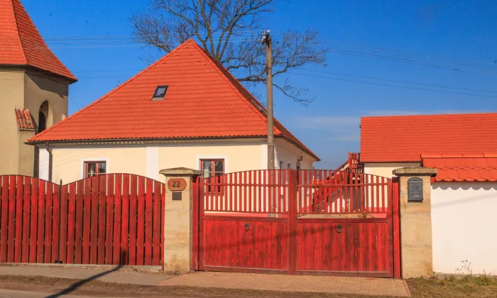 kostel svatého Bartoloměje (Kunětice)