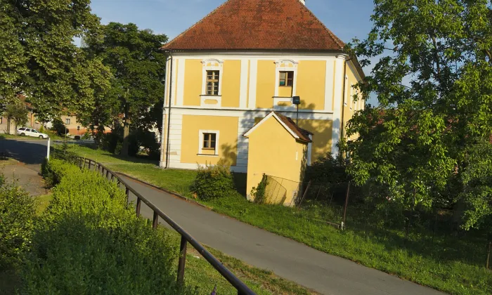 kostel svatého Filipa a Jakuba (Cetkovice)