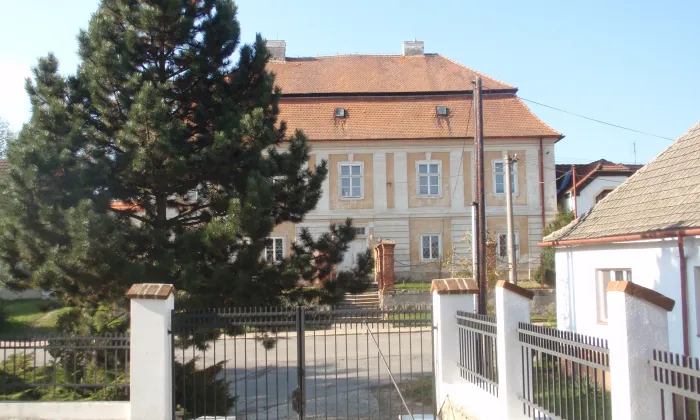 kostel svatého Jakuba Staršího (Stařeč)