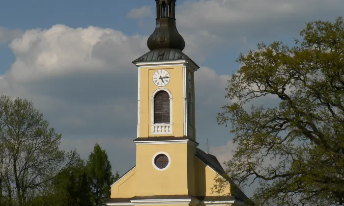 kostel svatého Mikuláše (Ostrov)