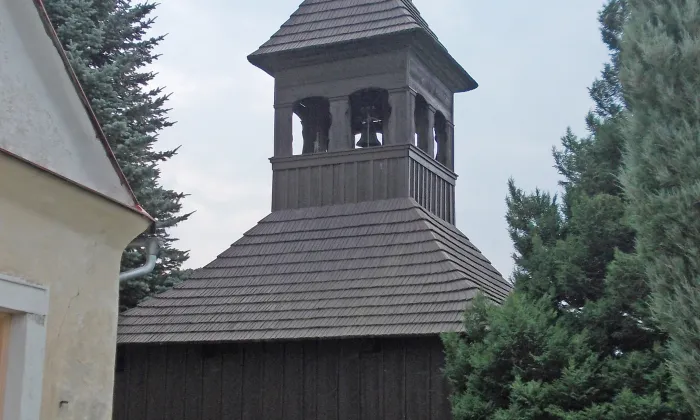 kostel svatého Petra a Pavla (Chlum)