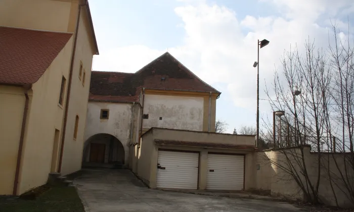 kostel svatého Petra a Pavla (Dalešice)