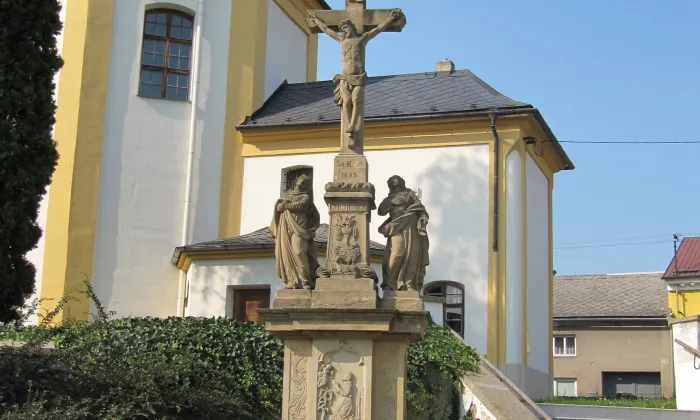 kostel svatého Petra a Pavla (Těšetice)
