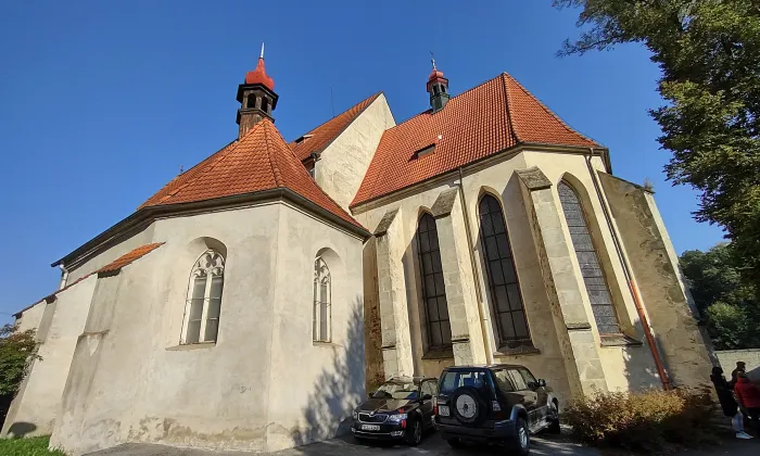 kostel svatých Petra a Pavla (Stráž nad Nežárkou)