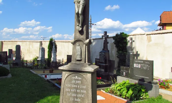 kostel Čtrnácti svatých Pomocníků (Radkovice u Hrotovic)